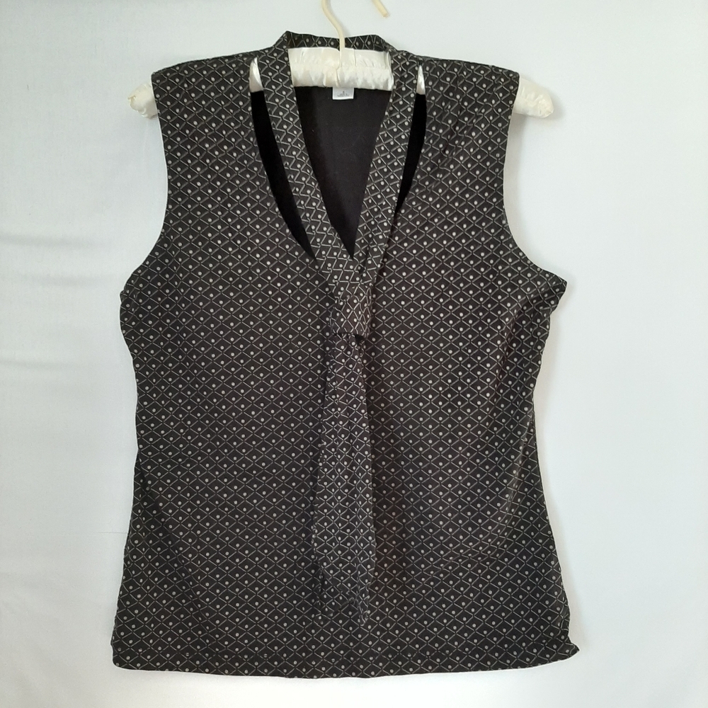 Ann Taylor Loft Sleeveless Blouse Dotted Pattern